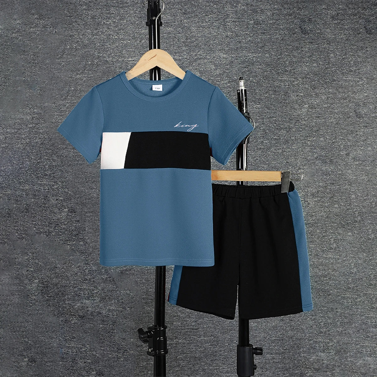 Boys' 2-Piece Summer Set – Colorblock T-Shirt & Shorts - Inarah Trade Ltd