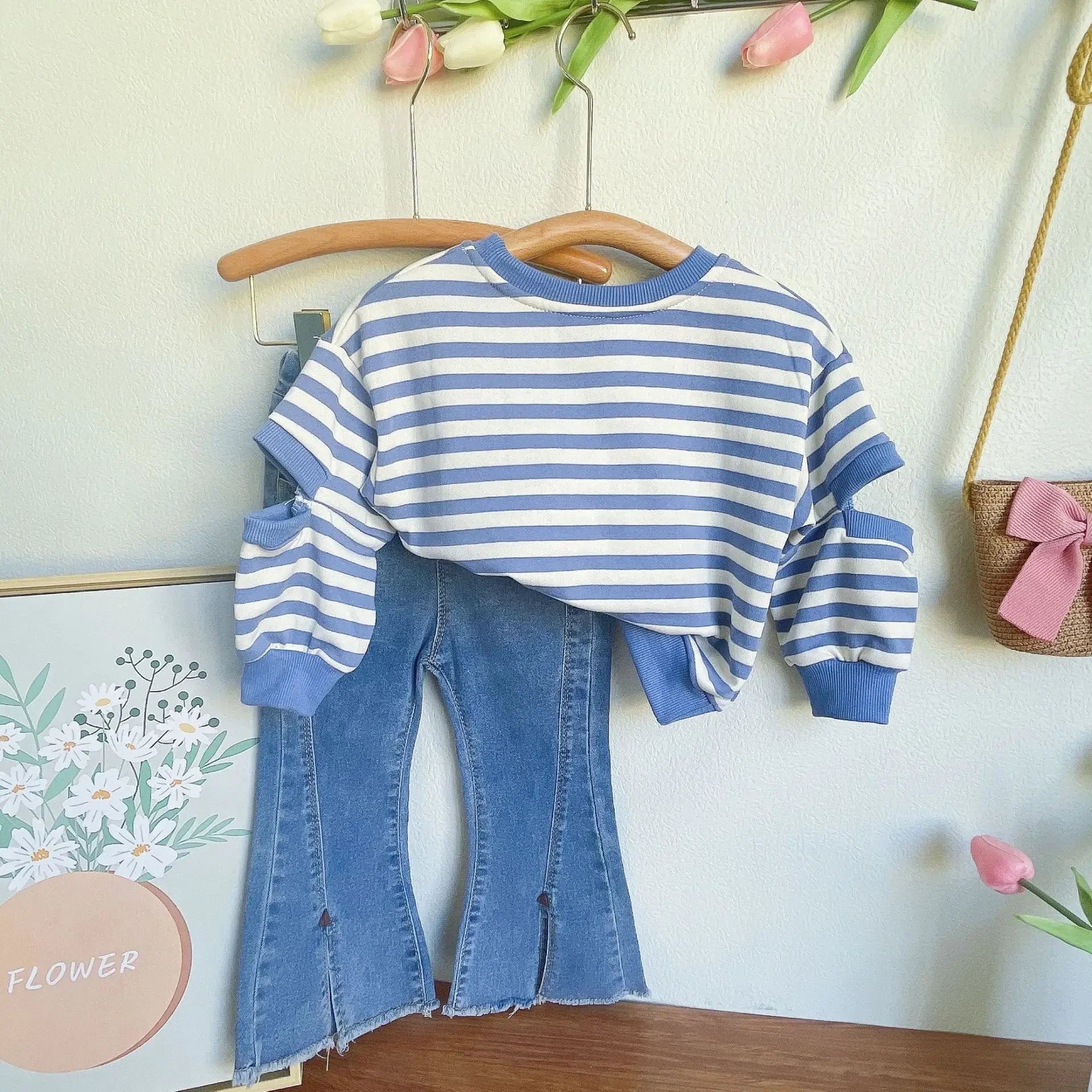 Girls 2-Piece Clothes Set – Long Sleeve Shirt & Jeans (Autumn/Spring) - Inarah Trade Ltd